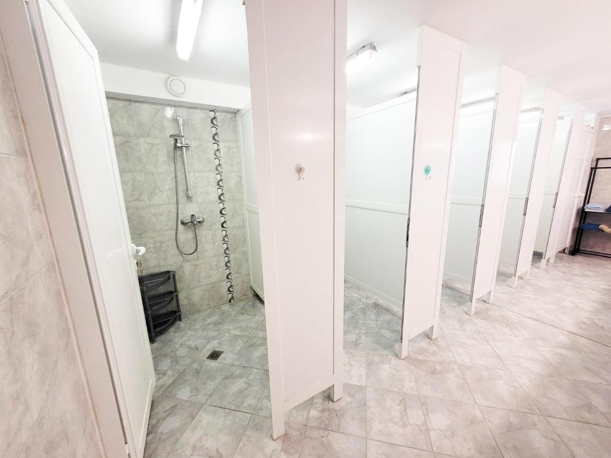 Roma Hostel Varna ภายนอก รูปภาพ