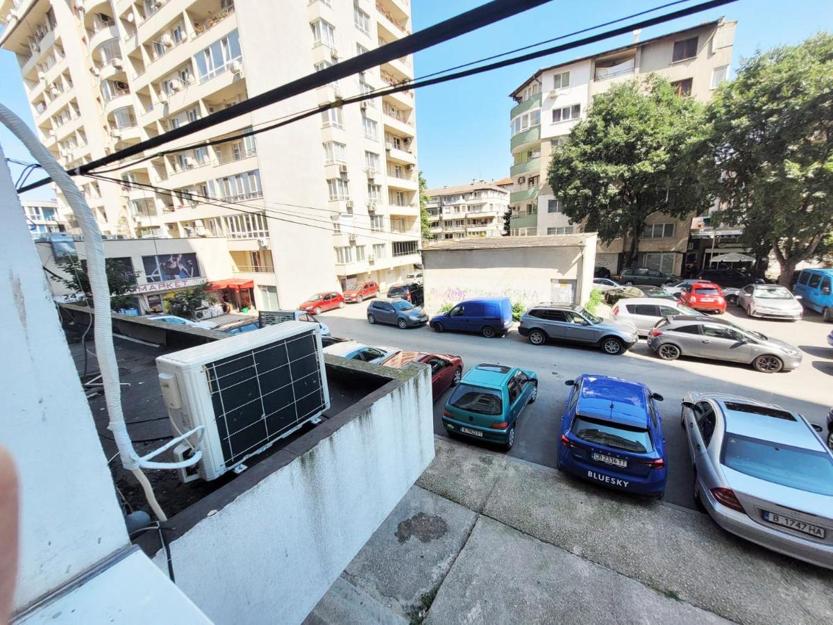 Roma Hostel Varna ภายนอก รูปภาพ